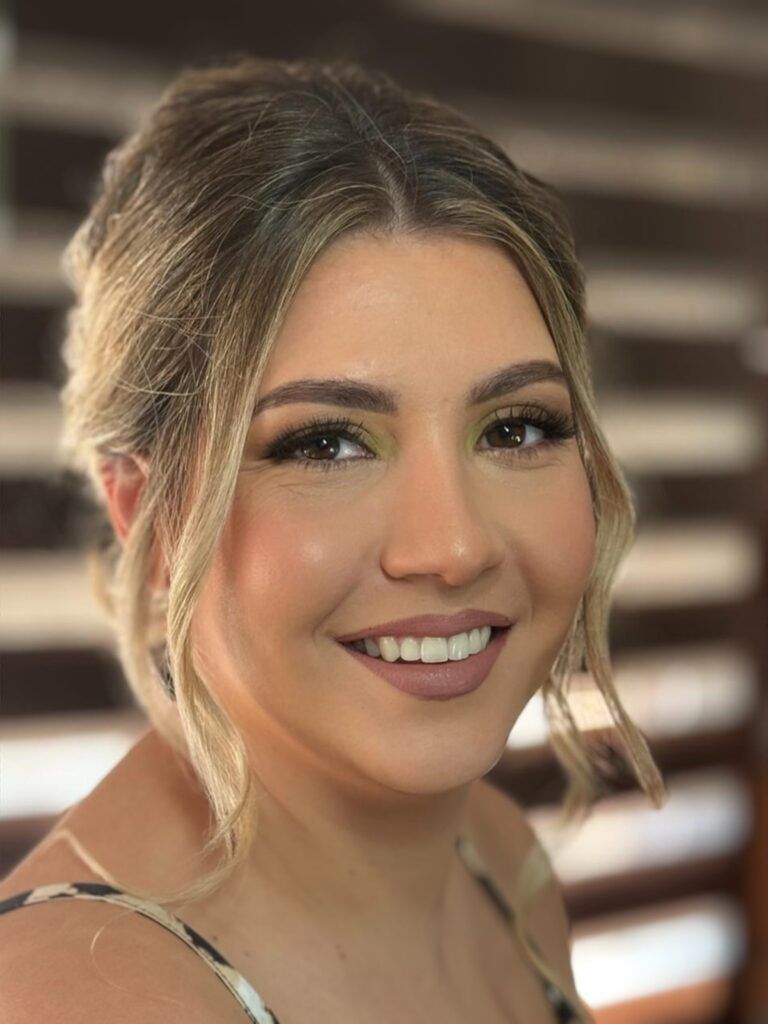 Maquillaje para un evento muy especial realizado en centro de belleza Sara Passos