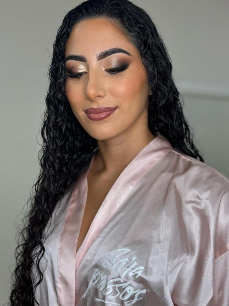 Maquillaje para un evento muy especial realizado en centro de belleza Sara Passos