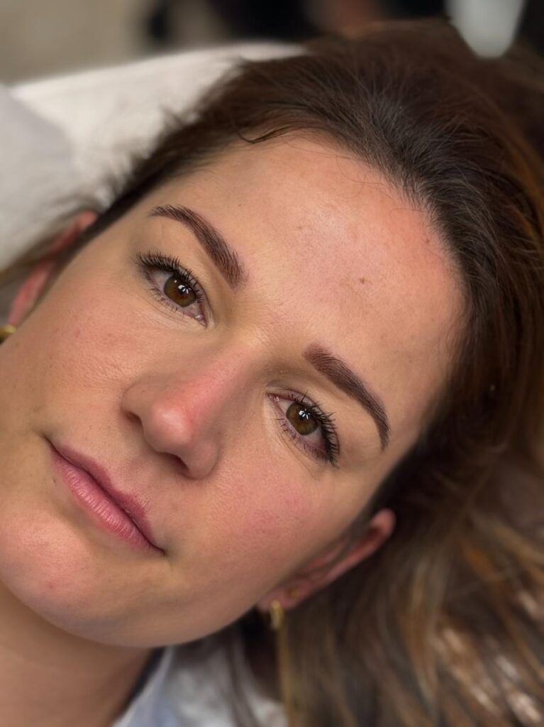 micropigmentación hecha en centro de belleza Sara Passos